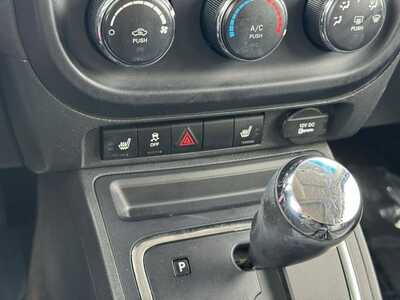 2016 Jeep Patriot, $7990. Photo 11