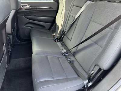 2011 Jeep Grand Cherokee, $12990. Photo 5