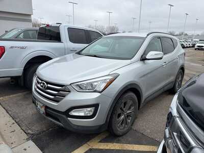 2014 Hyundai Santa Fe, $6999. Photo 2