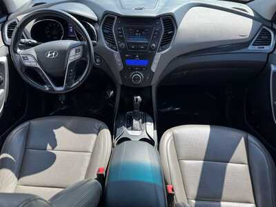 2014 Hyundai Santa Fe, $6998. Photo 9