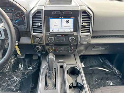 2016 Ford F150 Crew Cab, $13590. Photo 2