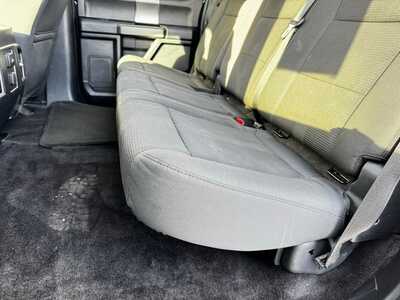 2016 Ford F150 Crew Cab, $13590. Photo 6