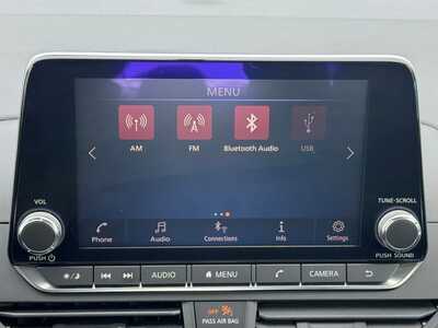 2019 Nissan Altima, $11690. Photo 11