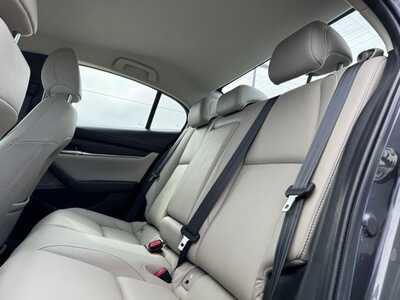2019 Mazda Mazda3, $13399. Photo 11