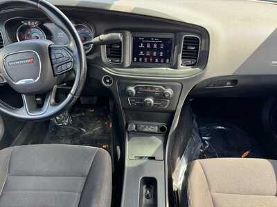 2021 Dodge Charger, $13590. Photo 2