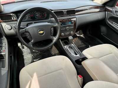 2014 Chevrolet Impala, $8990. Photo 8