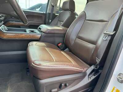 2016 Chevrolet 1500 Crew Cab, $24290. Photo 5