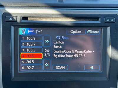 2013 Toyota Camry, $10590. Photo 3