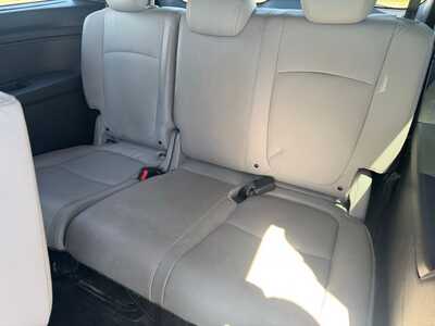 2018 Honda Odyssey, $16490. Photo 10