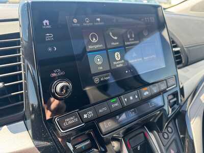 2018 Honda Odyssey, $16490. Photo 2