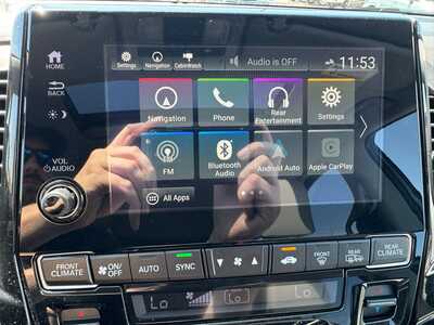 2018 Honda Odyssey, $16490. Photo 3