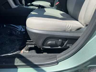2018 Subaru Forester, $15490. Photo 5