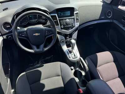 2016 Chevrolet Cruze, $7990. Photo 7