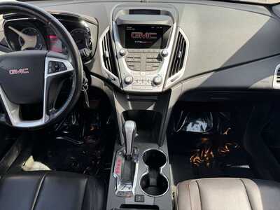 2015 GMC Terrain, $7991. Photo 2