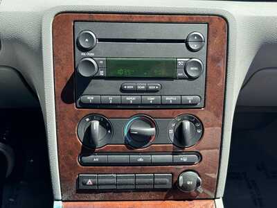 2007 Ford Five Hundred, $3990. Photo 9