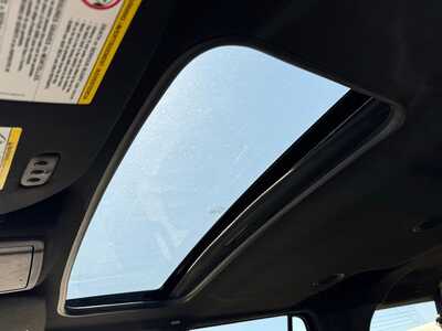 2016 Ford Expedition EL, $13990. Photo 6