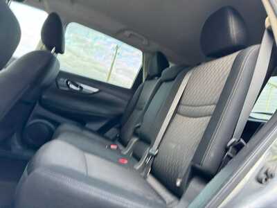 2018 Nissan Rogue, $11990. Photo 11