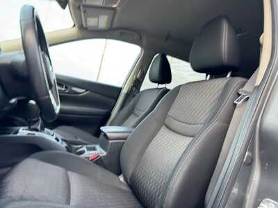 2018 Nissan Rogue, $11990. Photo 9