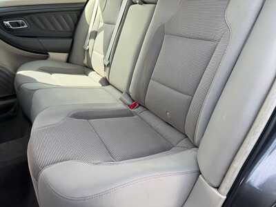 2011 Ford Taurus, $6398. Photo 5