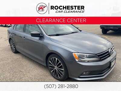 2016 Volkswagen Jetta, $11390. Photo 1