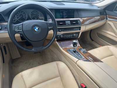 2011 BMW 5 Series, $8000. Photo 11