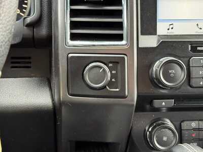2016 Ford F150 Crew Cab, $17990. Photo 11