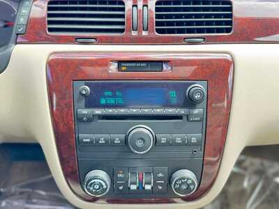 2009 Chevrolet Impala, $4990. Photo 10