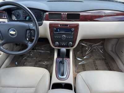2009 Chevrolet Impala, $4990. Photo 2