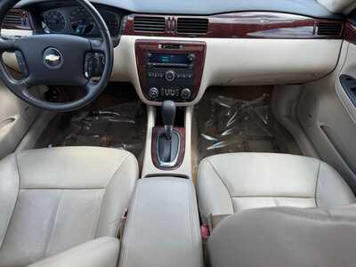 2009 Chevrolet Impala, $4990. Photo 9