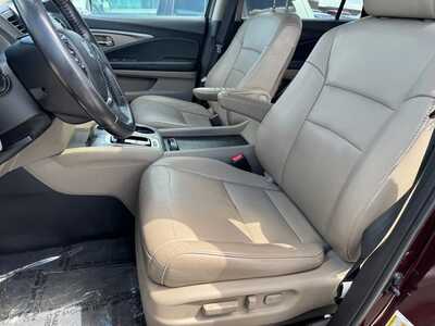 2018 Honda Pilot, $16970. Photo 5