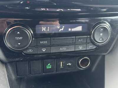 2019 Mitsubishi Eclipse, $9998. Photo 12
