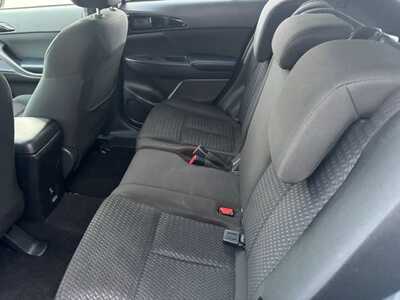 2019 Mitsubishi Eclipse, $9998. Photo 6