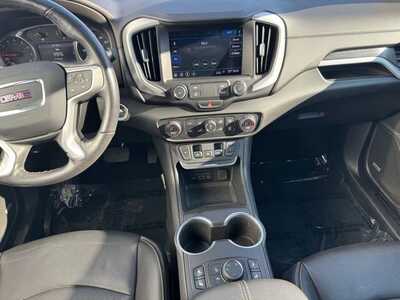 2019 GMC Terrain, $14590. Photo 2