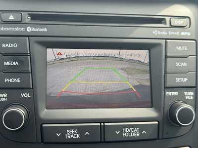 2014 Hyundai Sonata, $8490. Photo 4