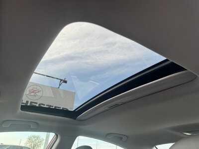 2014 Hyundai Sonata, $8490. Photo 7