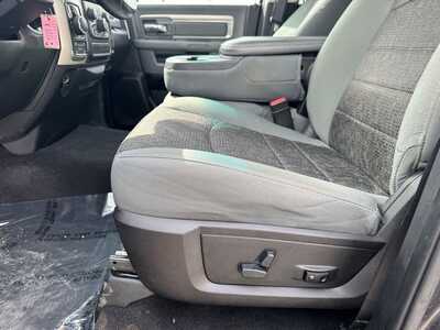 2016 RAM 1500 Ext Cab, $16690. Photo 5