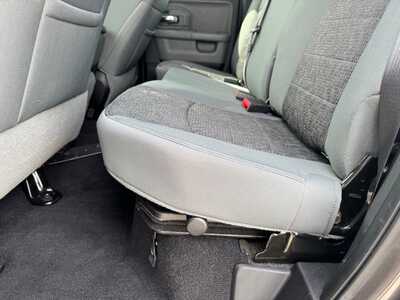 2016 RAM 1500 Ext Cab, $16690. Photo 7