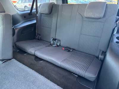2018 Chevrolet Suburban, $19490. Photo 11