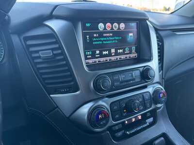 2018 Chevrolet Suburban, $19490. Photo 2