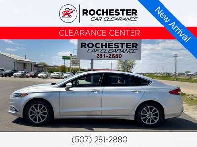 2017 Ford Fusion, $12990. Photo 1