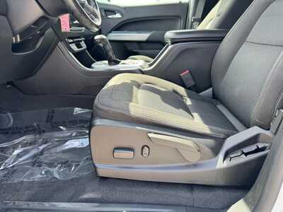 2020 Chevrolet Colorado Crew Cab, $18590. Photo 5