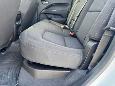 2020 Chevrolet Colorado Crew Cab, $18590. Photo 7