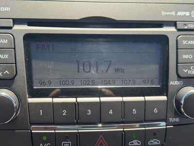 2010 Hyundai Sonata, $6991. Photo 3
