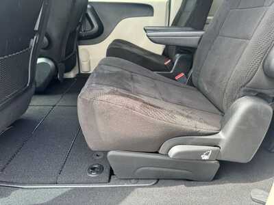 2013 Dodge Caravan, Grand, $10490. Photo 6