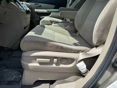2013 Honda Odyssey, $8990. Photo 5