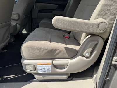 2013 Honda Odyssey, $8990. Photo 7