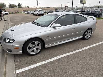 2004 Pontiac GTO, $13890. Photo 4