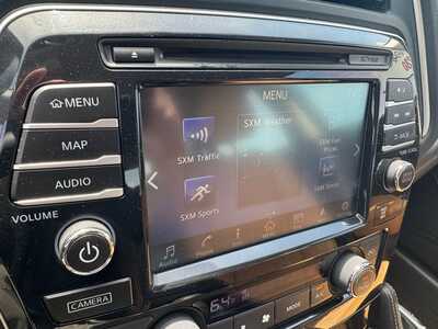 2016 Nissan Maxima, $11390. Photo 2