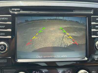 2016 Nissan Maxima, $11390. Photo 4