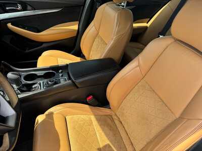 2016 Nissan Maxima, $11390. Photo 6